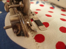 Load image into Gallery viewer, Hemstitcher and Picot Edger Attachment, Singer (Vintage Original)