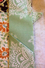 Load image into Gallery viewer, Quarter Inch (1/4") Foot, LITTLE FOOT Attachment - LOW SHANK