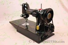 Load image into Gallery viewer, Singer Featherweight 221 Sewing Machine, AH417***