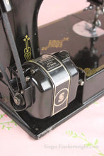 Load image into Gallery viewer, Singer Featherweight 221 Sewing Machine, CHICAGO BADGE 1934 AD543***