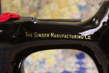 Load image into Gallery viewer, Singer Featherweight 222K Sewing Machine, ER0231**CH