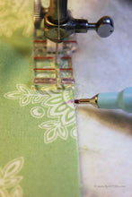 Load image into Gallery viewer, Quarter Inch (1/4") Foot, LITTLE FOOT Attachment - SNAP-ON