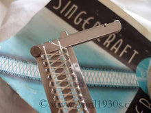Load image into Gallery viewer, Fagoter Singercraft, Singer (Vintage Original)