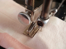 Load image into Gallery viewer, Hemstitching Veining Attachment, Singer (Vintage Original)
