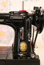 Load image into Gallery viewer, Singer Featherweight 222K Sewing Machine EJ9130**