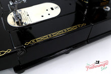 Load image into Gallery viewer, Singer Featherweight 222K Sewing Machine EJ620***