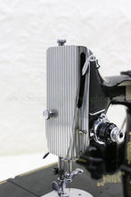 Load image into Gallery viewer, Singer Featherweight 221K Sewing Machine, EH135***