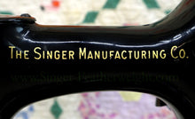 Load image into Gallery viewer, Singer Featherweight 222K Sewing Machine EK632**