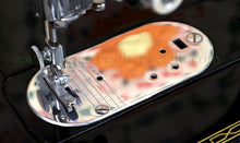 Load image into Gallery viewer, Singer Featherweight 222K Sewing Machine EK632**