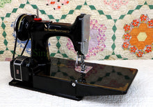Load image into Gallery viewer, Singer Featherweight 221 Sewing Machine, AF170***