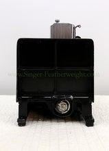 Load image into Gallery viewer, Singer Featherweight 222K Sewing Machine EL682***