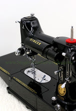 Load image into Gallery viewer, Singer Featherweight 222K Sewing Machine EL682***