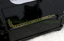 Load image into Gallery viewer, Singer Featherweight 222K Sewing Machine EL682***