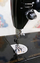 Load image into Gallery viewer, Quarter Inch (1/4") Foot, Open-Toe - SLANT