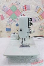 Load image into Gallery viewer, Singer Featherweight 221K Sewing Machine, WHITE EV964***