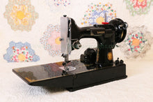 Load image into Gallery viewer, Singer Featherweight 221 Sewing Machine, AL416***