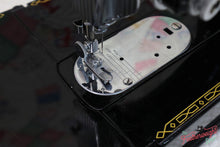Load image into Gallery viewer, Singer Featherweight 222K Sewing Machine EL184***