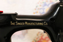 Load image into Gallery viewer, Singer Featherweight 221 Sewing Machine, AL416***