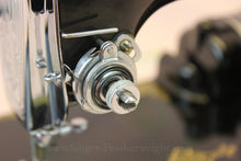 Load image into Gallery viewer, Singer Featherweight 221 Sewing machine, 1933 AD546***