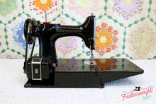 Load image into Gallery viewer, Singer Featherweight 221 Sewing Machine, AM372***