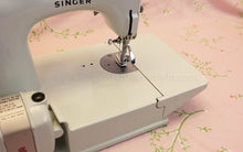 Load image into Gallery viewer, Singer Featherweight 221 Sewing Machine, WHITE EV982***