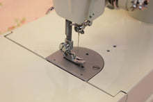 Load image into Gallery viewer, Singer Featherweight 221 Sewing Machine, WHITE EV982***