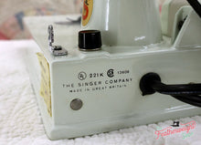 Load image into Gallery viewer, Singer Featherweight 221K Sewing Machine, WHITE EV993***