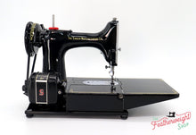 Load image into Gallery viewer, Singer Featherweight 222K Sewing Machine EM238***