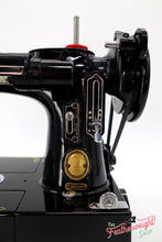 Load image into Gallery viewer, Singer Featherweight 222K Sewing Machine EM238***
