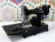 Load image into Gallery viewer, Singer Featherweight 222K Sewing Machine, RED "S" EP5432**