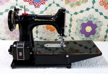 Load image into Gallery viewer, Singer Featherweight 222K Sewing Machine, RED "S" EP5432**
