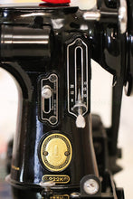 Load image into Gallery viewer, Singer Featherweight 222K Sewing Machine EK329***