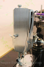Load image into Gallery viewer, Singer Featherweight 222K Sewing Machine