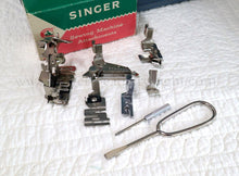 Load image into Gallery viewer, Singer Featherweight 221K Sewing Machine, WHITE EV957***
