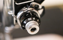 Load image into Gallery viewer, Singer Featherweight 222K Sewing Machine EP541***