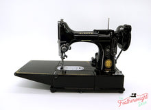 Load image into Gallery viewer, Singer Featherweight 222K Sewing Machine EM9612**