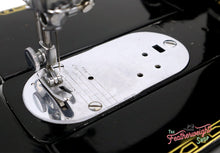 Load image into Gallery viewer, Singer Featherweight 222K Sewing Machine EL185***