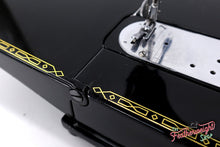Load image into Gallery viewer, Singer Featherweight 222K Sewing Machine EL185***