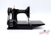 Load image into Gallery viewer, Singer Featherweight 221 Sewing Machine, AF496***