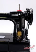 Load image into Gallery viewer, Singer Featherweight 222K Sewing Machine EK3213**