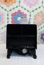 Load image into Gallery viewer, Singer Featherweight 222K Sewing Machine, RED "S" EP759***