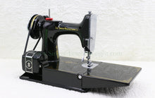 Load image into Gallery viewer, Singer Featherweight 221 Sewing Machine, AF089***