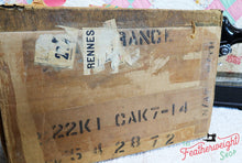Load image into Gallery viewer, Cardboard Singer Box for 222K Featherweight - (Vintage Original Box Only)