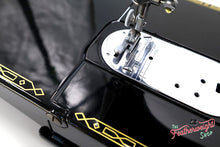 Load image into Gallery viewer, Singer Featherweight 222K 1957 - EM603***