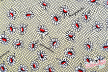 Load image into Gallery viewer, Fabric, Popping Up Daisies, Vintage Feedsack Style Collection - FAT QUARTER BUNDLE