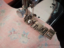 Load image into Gallery viewer, Style-O-Matic, Singer (Vintage Original)