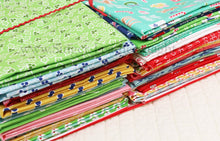 Load image into Gallery viewer, Quilt Kit, "Cozy Christmas" Fabric COLLECTION + Pattern BOOK, Vintage Christmas - by Lori Holt for Riley Blake