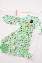 Load image into Gallery viewer, Pattern, Standing Bunny Rabbit Quilt Block by Ellis & Higgs (digital download)