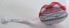 Load image into Gallery viewer, PATTERN BOOKLET, Bee in my Bonnet Stitchy Pattern by Lori Holt