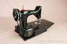 Load image into Gallery viewer, Singer Featherweight 221 Sewing Machine, CHICAGO BADGE 1934 AD543***

